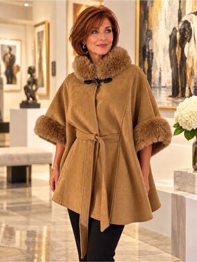 🆕😍😍😍Women’s Carmel Faux-Fur Trim Caplet with Tie Waist